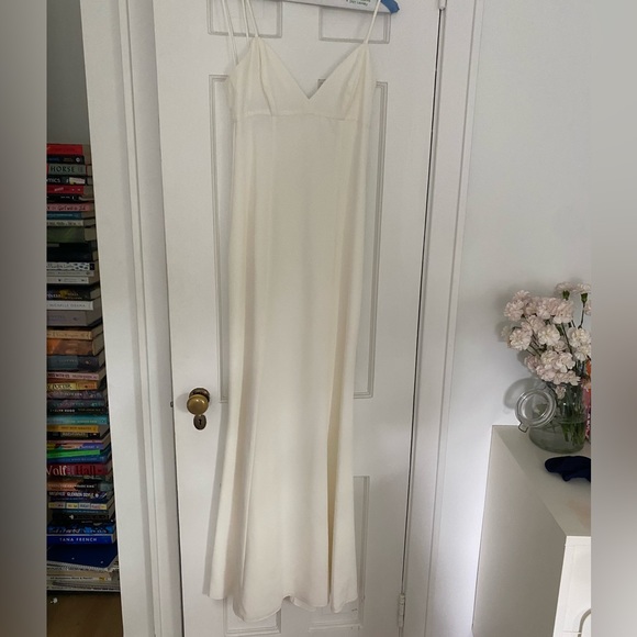 AMSALE Graduation/Bridal Gown - Picture 3 of 4